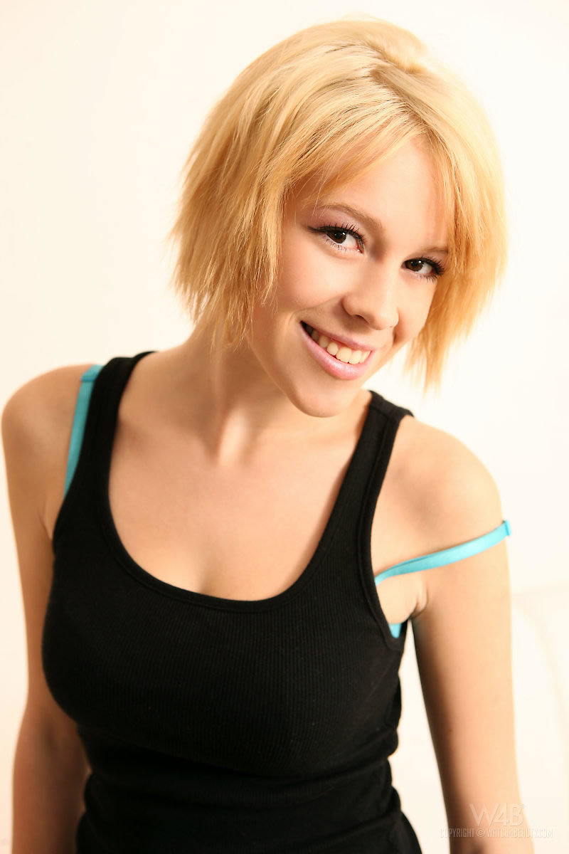 Алиса, 30